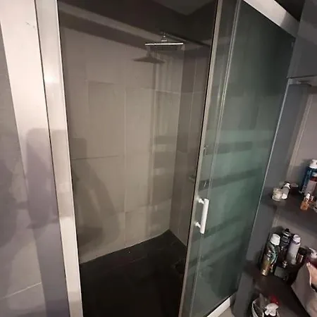 شقة Spacieux Avec Balcon بيربينيو